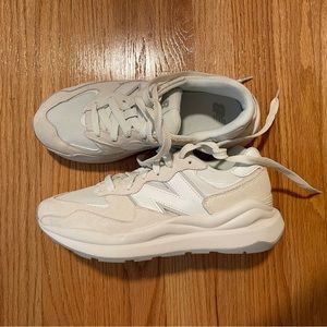 Brand New New Balance 5740 Sneakers in Sea Salt/White